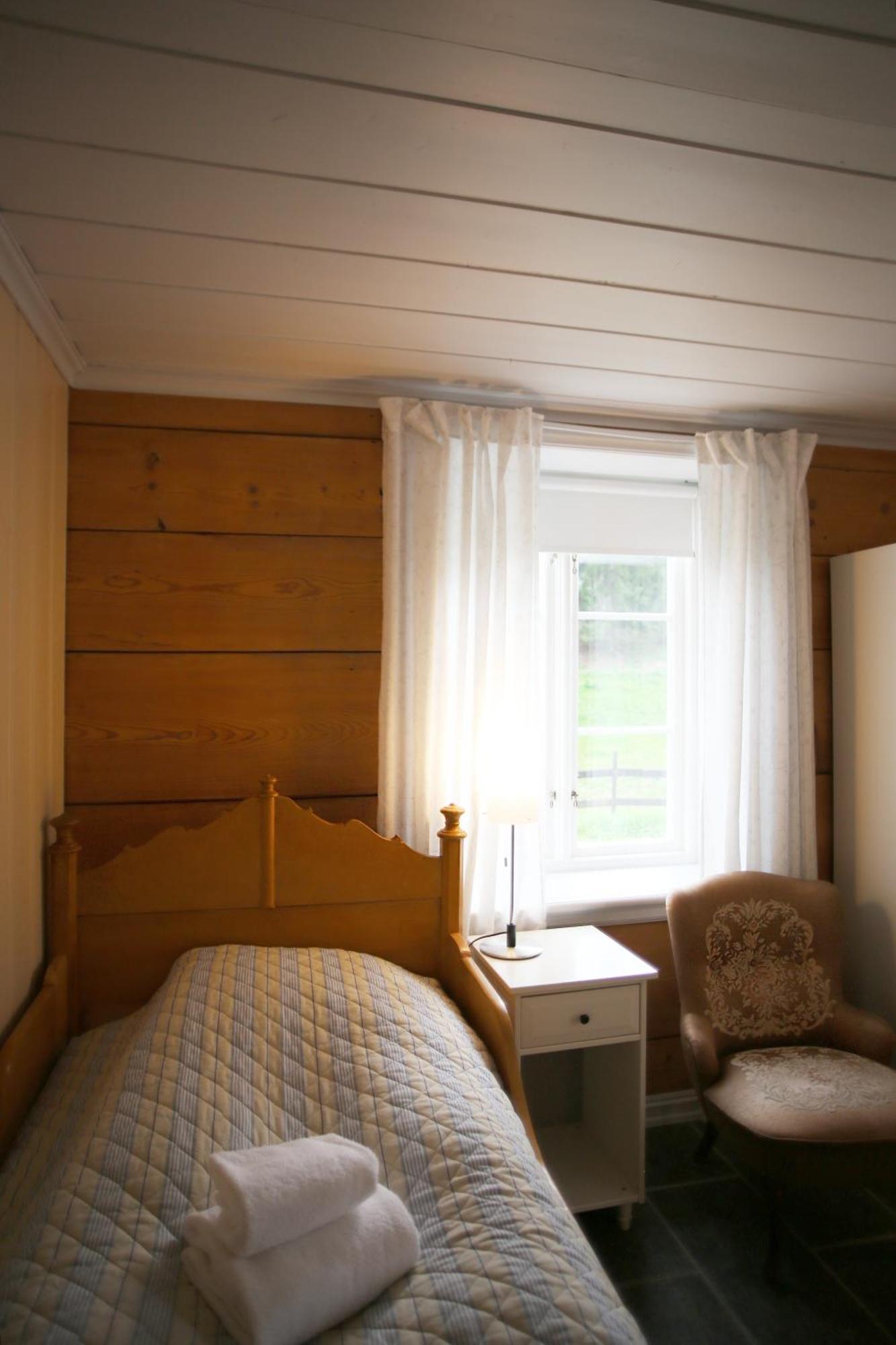 Helgaker Gard Hotel Gran Екстериор снимка